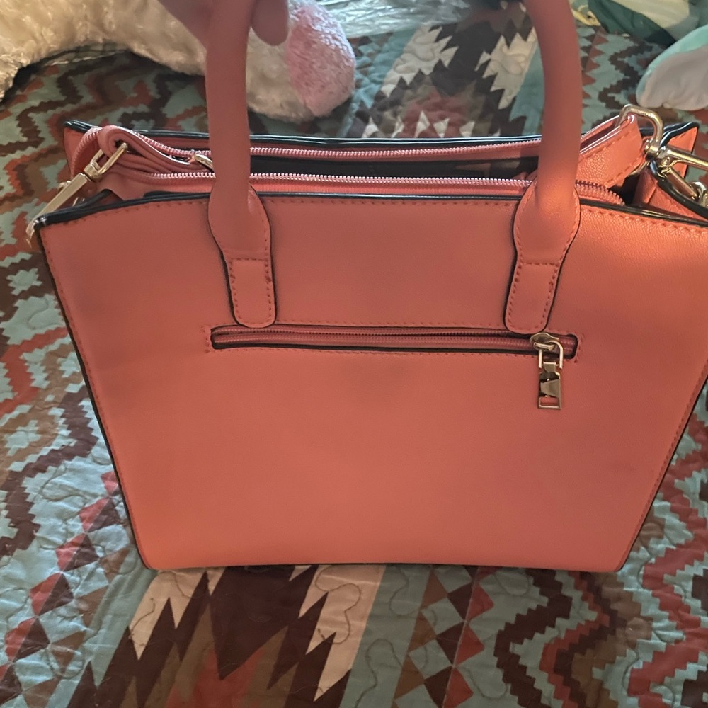 Purse - Picture 2 of 5